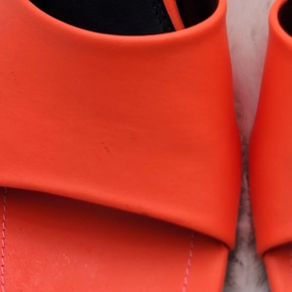 ASOS design Halliwell triangle block heel neon orange slides like new - Picture 8 of 8